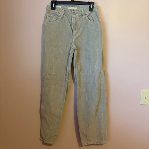 ❤️Levi's Baggy Dad Corduroy Pants - Picture 1 of 7